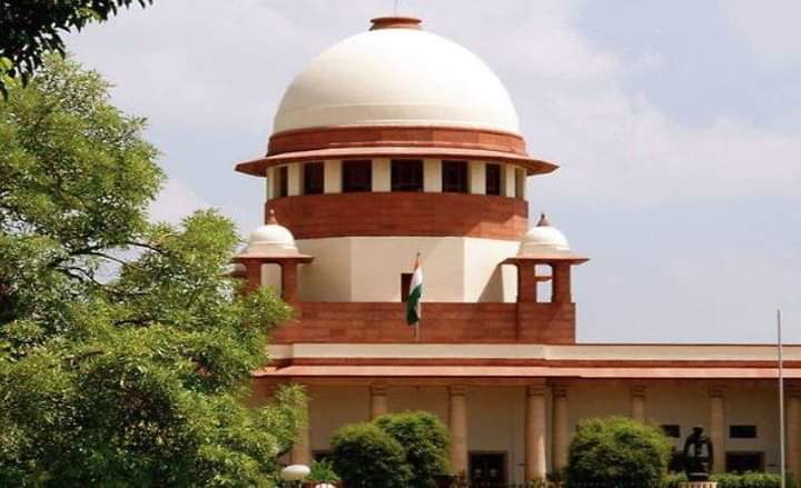 लखीमपुर खीरी :- सुप्रीम कोर्ट की उत्तर प्रदेश सरकार को फटकार, जिम्मेदारी से भागने का लगाया आरोप.