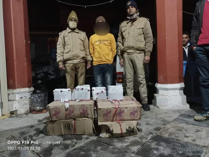 Breaking :-  आचार संहिता में भी बेलगाम तस्कर, एनटीडी तिराहे पर एक तस्कर गिरफ्तार