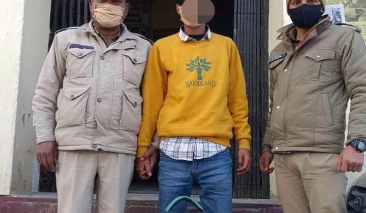 Almora -: 1,22,000 रूपये के गांजे के साथ व्यक्ति गिरफ्तार