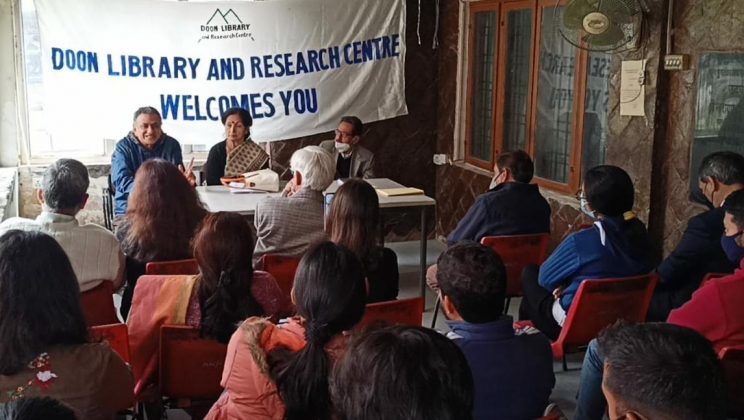 ‘द आइडिओलौजिकल प्रोग्रेशन आफ द वुमेन्स क्वेश्चन इन कोलोनिअल इण्डिया 1820-1947’ पुस्तक पर हुई चर्चा, दून लाइब्रेरी एण्ड रिस्रर्च सेण्टर ने महिला दिवस के अवसर पर किया कार्यक्रम का आयोजन