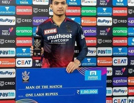 आईपीएल में शानदार प्रदर्शन करते हुए दिखे उत्तराखंड निवासी अनुज रावत