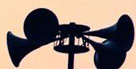 लाउडस्पीकर की आवाज को लेकर उपजे विवाद के बीच योगी सरकार ने की यह कार्रवाई