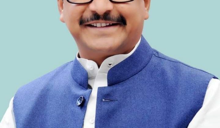 Almora- कांग्रेस में उठ रहे बगावती सुरो को लेकर विधायक मनोज तिवारी ने दीया यह बयान