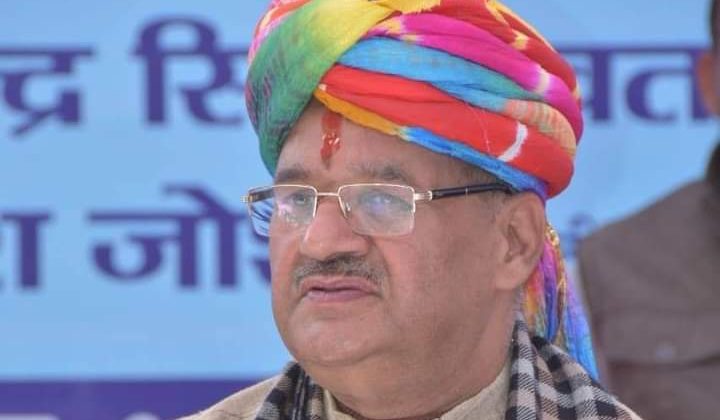 कैबिनेट मंत्री जोशी का विवादित बयान:- कांग्रेस अध्यक्षा सोनिया गांधी को कहा बबली, प्रीतम सिंह का पलटवार