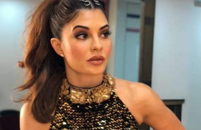 बॉलीवुड अभिनेत्री जैकलिन की सात करोड़ की संपत्ति कुर्क