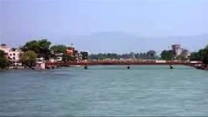 Uttarakhand- यह क्या सावन का महीना शुरू होते ही गंगा में गंगा जल की कमी
