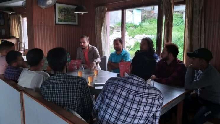 अल्मोड़ा:- उदय शंकर अकैडमी में होने वाले किस्सागोई सम्मेलन हेतु जोशिज्यू पैलेस में की गई प्रेसवार्ता, पढ़ें पूरी खबर