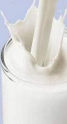 यदि आपको दूध नहीं पसंद तो स्वस्थ रहने के लिए ले इन सुपरफूड्स का सहारा