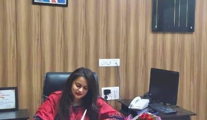 ठगी -: आईएएस टीना डाबी के नाम से ठगी ने व्हाट्सएप पर मांगे अमेजॉन गिफ्ट कार्ड