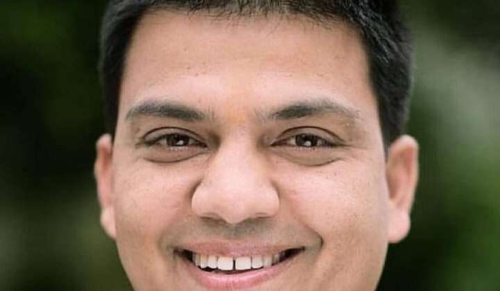 *अब त्रिवेंद्र के सलाहकार रहे रमेश भट्ट की आय और संपत्ति की जांच की मांग, पढ़े पूरी खबर*