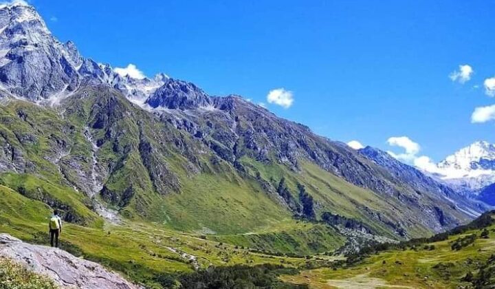 Uttarakhand- भारी बारिश के चलते 17 सितंबर तक प्रतिबंधित रहेगी फूलों की घाटी की सैर