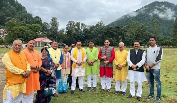 Uttarakhand -: सीएम धामी के इस बयान ने मचाई खलबली