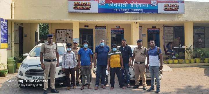 Uttarakhand- कैबिनेट मंत्री के भाई के घर पर डकैती डालने वाले चार आरोपी गिरफ्तार…. खुला यह राज