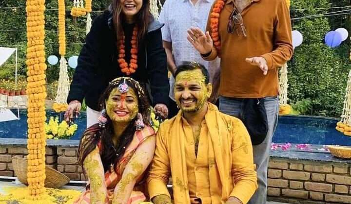 पिथौरागढ़ की मीनाक्षी संग सात फेरे लेकर उत्तराखंड के दामाद बने टीवी के “मामा जी”