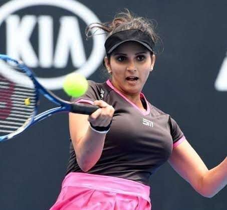 सानिया का बड़ा फैसला -: अगले महीने दुबई में टेनिस कोर्ट से लेंगी विदाई