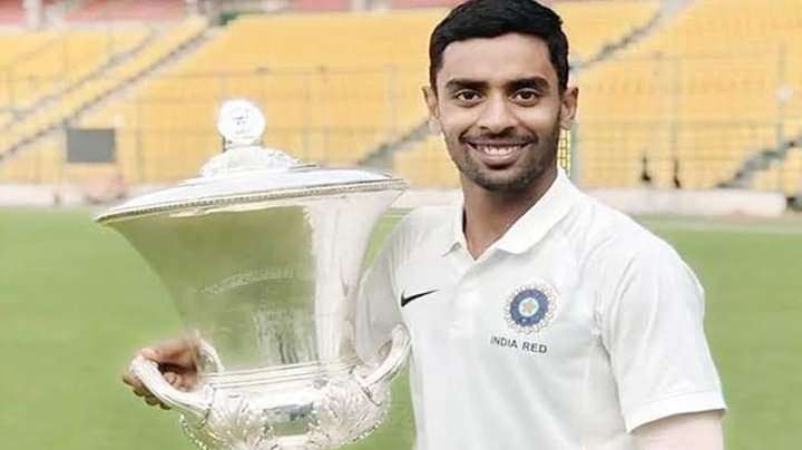 Uttrakhand- अपने ही नाम के मैदान में अपने ही गृह राज्य के खिलाफ अभिमन्यु ने लगाया शतक