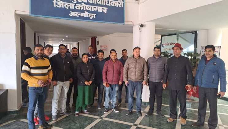 अल्मोड़ा -: राष्ट्रीय पुरानी पेंशन बहाली के लिए जनजागरण अभियान शुरू