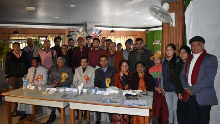 इस दशक के अंत तक प्राकृतिक जल स्रोतों में उपलब्ध शुद्ध जल का हो जाएगा अभाव -: डॉ रमेश सिंह पाल