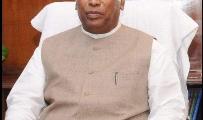 कांग्रेस अध्यक्ष मल्लिकार्जुन खरगे ने पीएम मोदी को लिखी चिट्ठी, की यह खास अपील