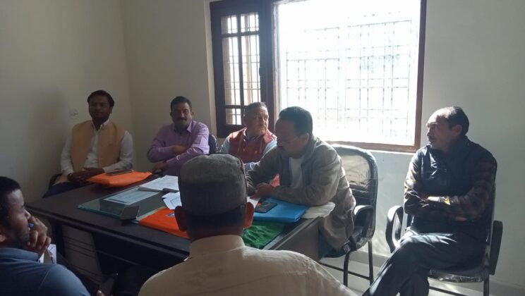 अल्मोड़ा:- भीमराव अंबेडकर के जन्म दिवस को लेकर भारतीय जनता पार्टी द्वारा आयोजित की गई बैठक