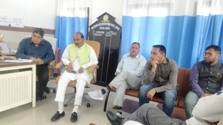 Almora- अल्मोड़ा, पिथौरागढ़ सांसद द्वारा किया गया मेडिकल कॉलेज का औचक निरीक्षण