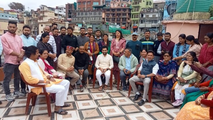 अल्मोड़ा:- शैलेश होटल में संपन्न हुई भारतीय जनता पार्टी की बैठक….. जानिए बैठक की मुख्य बातें