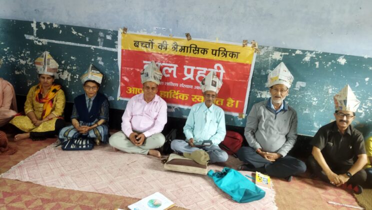 अल्मोड़ा -: समर कैंप का समापन, हस्तलिखित पुस्तकों की प्रदर्शनी बनी आकर्षण का केंद्र