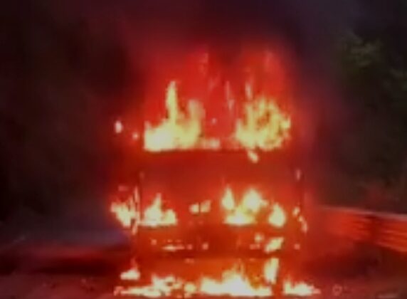 Uttarakhand -: यहां गैस-सिलिंडर से भरे ट्रक में जबरदस्त ब्लास्ट, दहशत में लोग