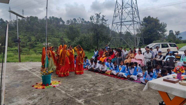 अल्मोड़ा:- स्वामी विवेकानंद धर्मार्थ चिकित्सालय पेटशाल में धूमधाम से मनाया गया स्वतंत्रता दिवस