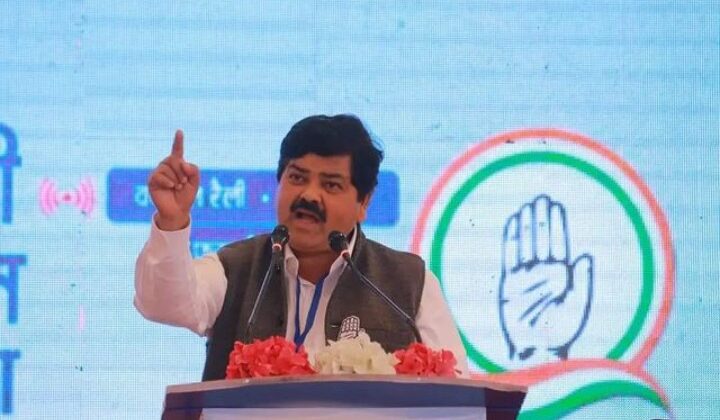 Uttarakhand- कांग्रेस के पूर्व प्रदेश अध्यक्ष गणेश गोदियाल ने अतिक्रमण को लेकर सरकार पर साधा निशान……… पढ़े पूरी खबर