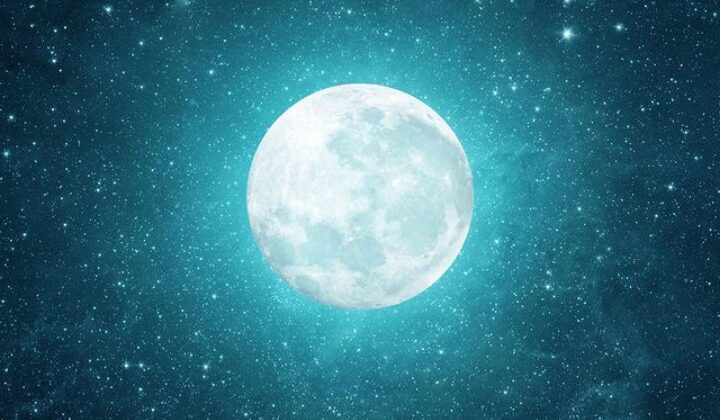 नैनीताल:- सुपर ब्लू मून जैसी अद्भुत खगोलीय घटना ने सबको किया आकर्षित……. अगली बार 2037 में दिखाई देगा सुपरमून