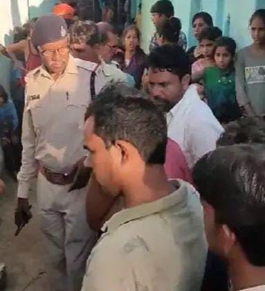 12 साल के बेटे ने साइकिल दिलाने की जिद की तो पिता ने कुल्हाड़ी मारकर कर दी हत्या