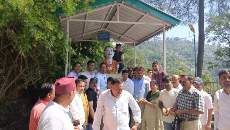 अल्मोड़ा:- भाजपा कार्यकर्ताओं ने मनाया पंडित दीनदयाल उपाध्याय का 107वां जन्मदिवस