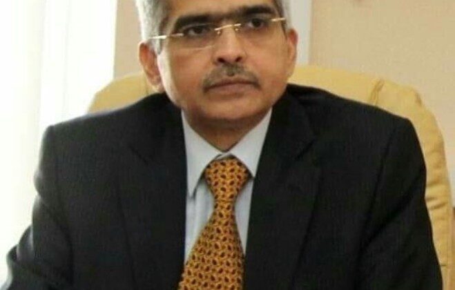 विश्व के नंबर वन बैंकर बने आरबीआई के  …… पीएम मोदी ने दी बधाई