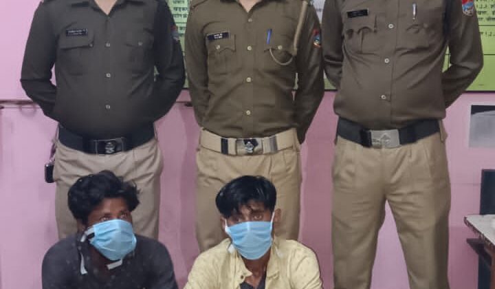 खड़े डम्पर से बैटरी चुराने वाले चोरों को कोतवाली पुलिस ने किया गिरफ्तार, पढ़े पूरी खबर
