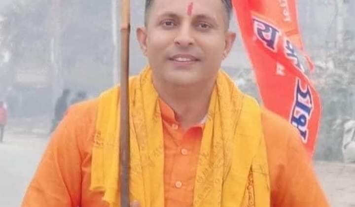 श्रीराम के दर्शन के लिए पैदल अयोध्या निकले ‘हनुमान’, पढ़े पूरी खबर