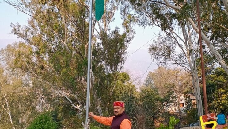 अल्मोड़ा:- राजकीय महाविद्यालय मासी में धूमधाम से मनाया गया गणतंत्र दिवस….. छात्राओं ने दी रंगारंग प्रस्तुतियां