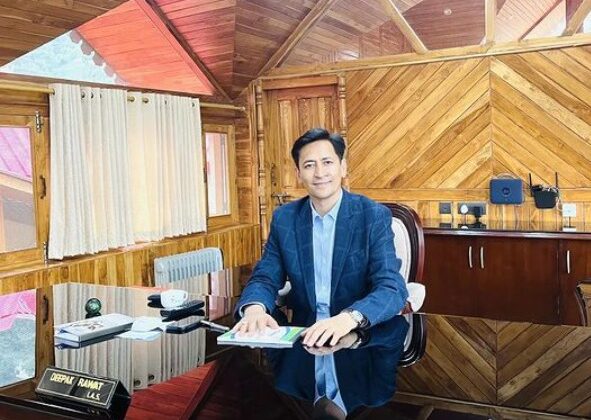 Uttarakhand:- कुमाऊं कमिश्नर ने छः दुकानों का चालान कर वसूले 50 हजार रूपए