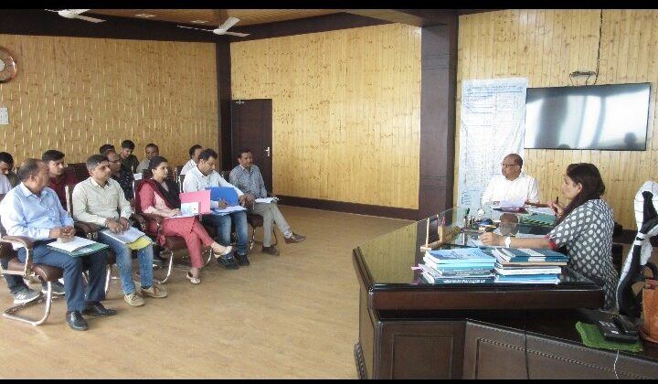 बागेश्वेर…..जल संरक्षण व सम्वर्धन विभागों की डीएम ने ली संयुक्त बैठक …… दिए यह निर्देश