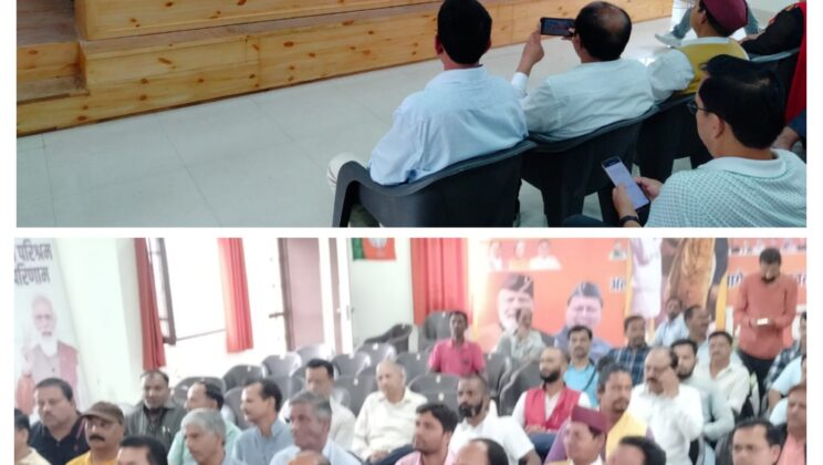 अल्मोड़ा:- भाजपा कार्यकर्ताओं ने सुनी प्रधानमंत्री नरेंद्र मोदी के ‘ मन की बात’….. केंद्रीय राज्य मंत्री अजय टम्टा ने कार्यकर्ताओं का जताया आभार