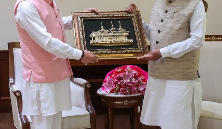 Uttarakhand:- प्रधानमंत्री नरेंद्र मोदी के जन्मदिन पर सीएम धामी द्वारा दी गई बधाई…… बद्री- केदार धाम में हुई पूजा पाठ