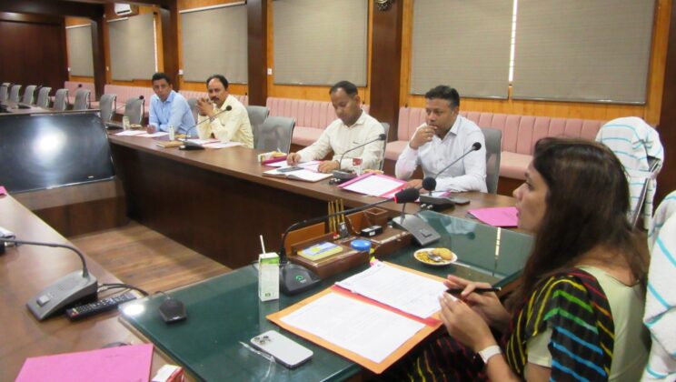बागेश्वर:- जिलाधिकारी अनुराधा पाल ने मुख्यमंत्री उदीयमान खिलाड़ी उन्नयन योजना की व्यस्थायें सुनिश्चित करने के दिए निर्देश