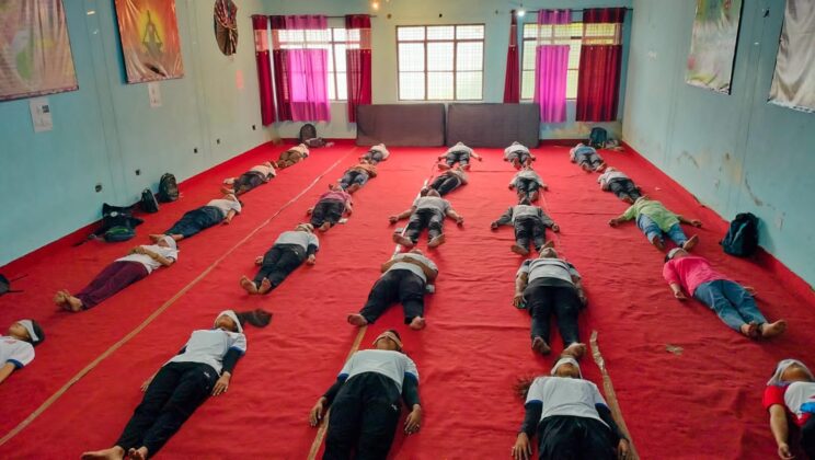 अल्मोड़ा:- इस विषय पर केंद्रित रहा प्राकृतिक चिकित्सा एवं चिकित्सकीय उपचार विषय के पांच दिवसीय कार्यशाला का दूसरा दिन