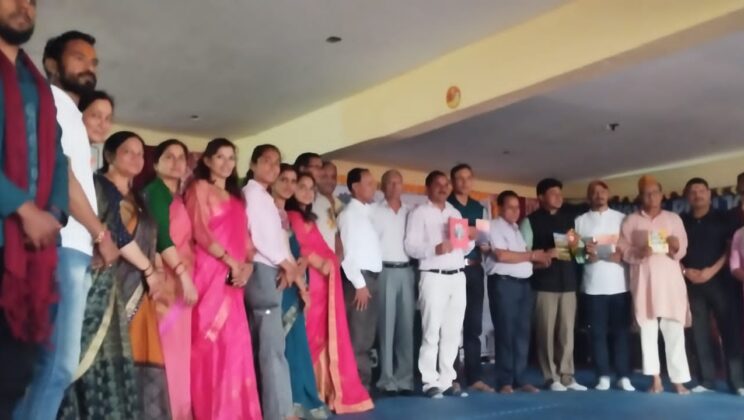 अल्मोड़ा:- चतुर्थ जिला योगासन खेल प्रतियोगिता का शानदार और भावी तरीके से हुआ समापन