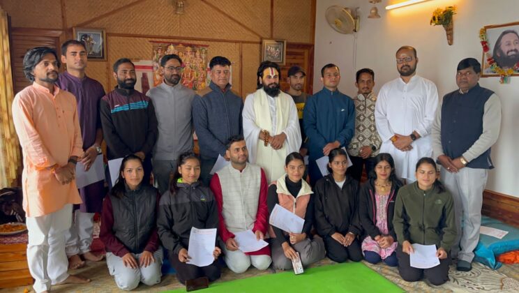 सांस्कृतिक नगरी अल्मोड़ा में हुआ ब्रह्मऋषि डॉ0 स्वामी महेश योगी का भव्य स्वागत