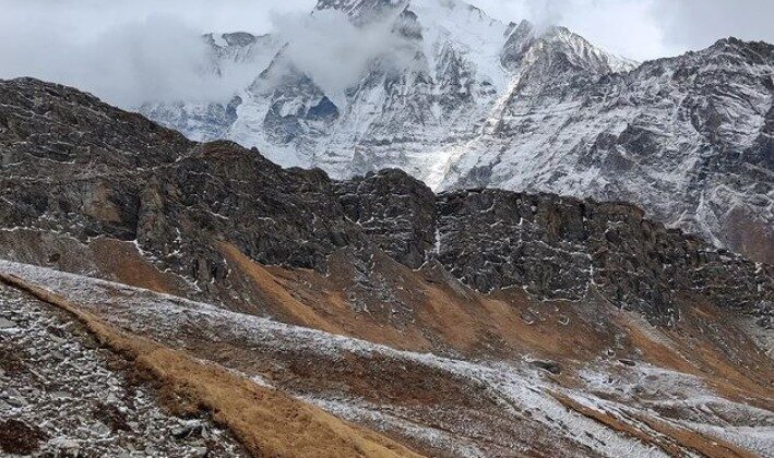 Uttarakhand:- आधा किलोमीटर से अधिक पीछे किसका पिंडारी ग्लेशियर….. पढ़े पूरी खबर