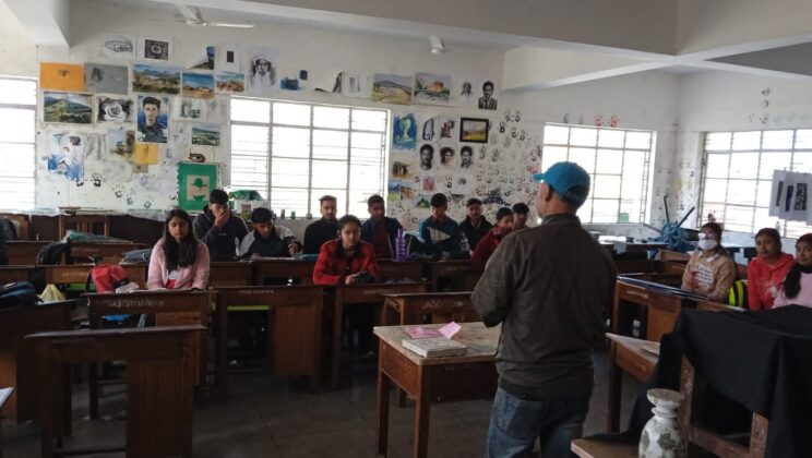 अल्मोड़ा:- सोबन सिंह जीना विश्वविद्यालय में चलाया गया विधिक जागरूकता अभियान