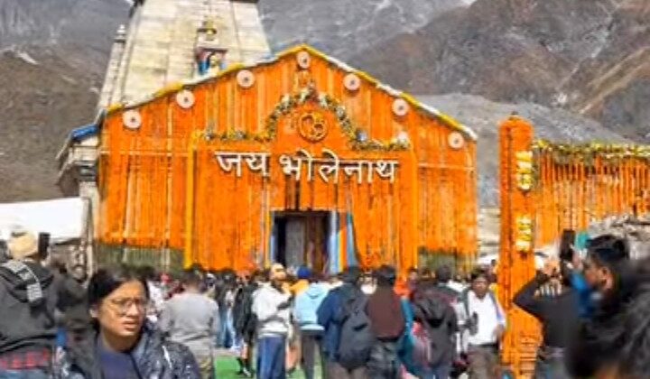 चार धाम यात्रा 2025:- स्थापित हुआ कंट्रोल रूम…..चालू किए गए 624 सीसीटीवी कैमरे