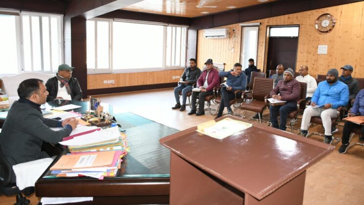 बागेश्वर – 38 वें राष्ट्रीय खेलों के प्रचार -प्रसार को शुभंकर मौली प्रचार वाहन तीन जनवरी को पहुंचेगा बागेश्वर -डीएम आशीष भटगई