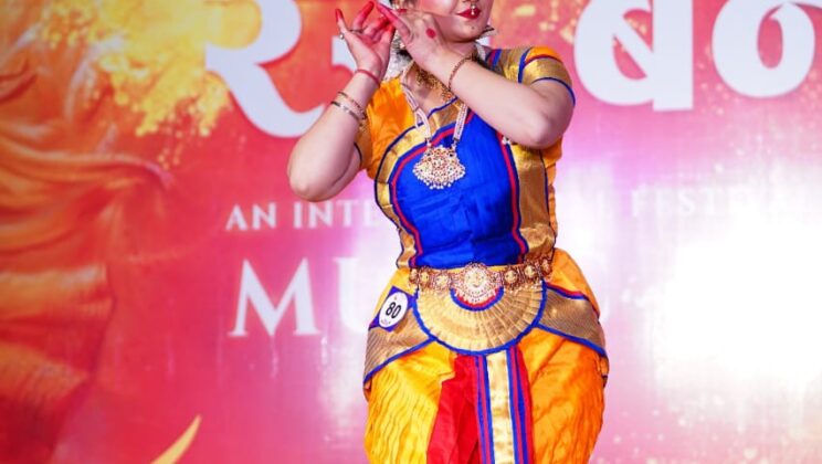 अल्मोड़ा:- ज्योति भट्ट को वाराणसी में हुए अंतरराष्ट्रीय संगीत एवं नृत्य प्रस्तुति में मिला श्रेष्ठ शैलूष सम्मान